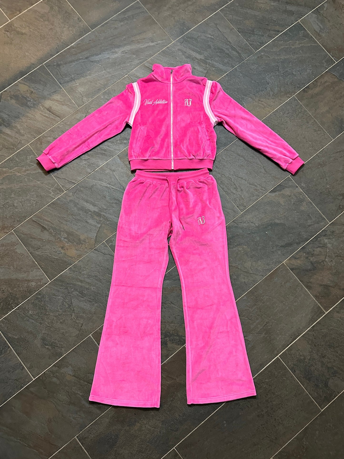 The “Everyday” Velour Set Pink