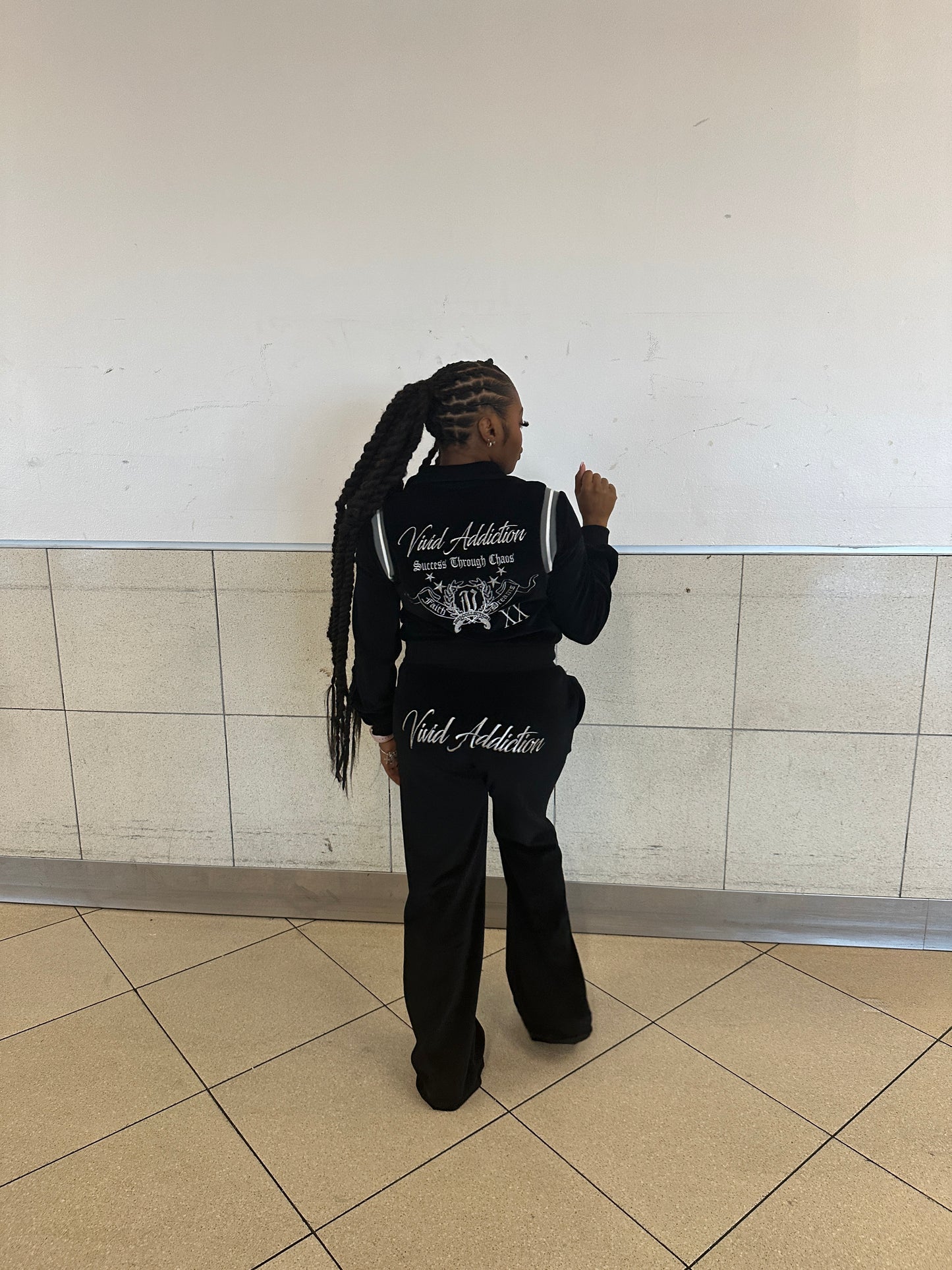 The “Everyday” Velour Set Blk